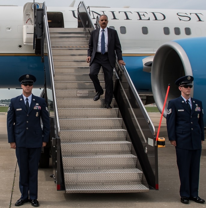 Attorney General arrives in St. Louis before making his way to Ferguson.