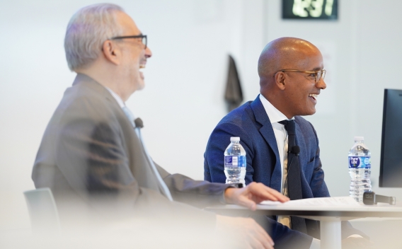 U.S. Attorney Damian Williams speaking with Columbia Business and Law Students