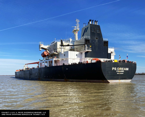 Photo of ship PS Dream at anchor